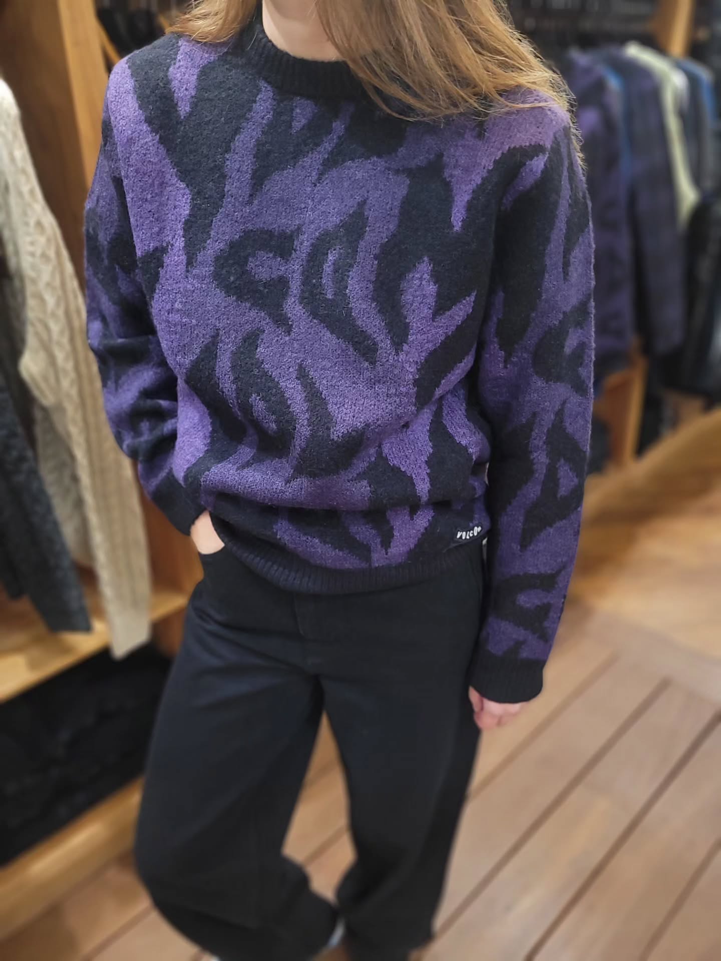 Pull ANARCHIETOUR - VOLCOM